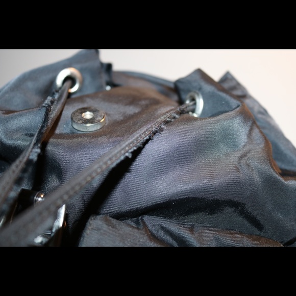 Prada 'Vela' vintage Nylon backpack - Picture 4 of 8